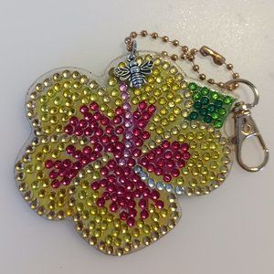 Flower keychain bumblebee charm